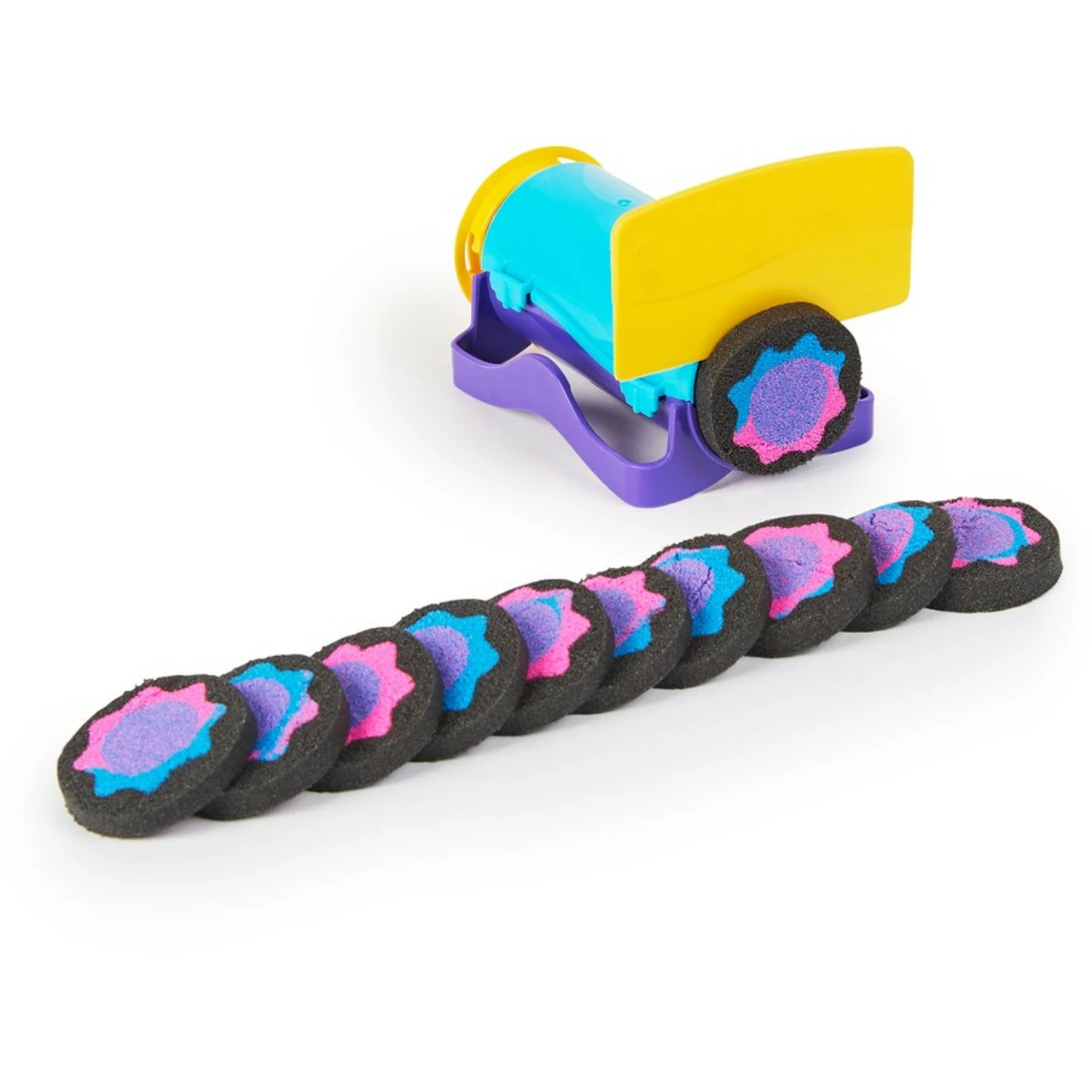 Kinetic Sand Slice N' Surprise